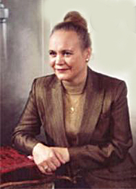 Prof. Elżbieta Ostrowska