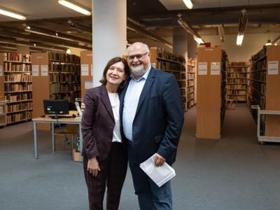 Prof. Izabela Święcicka i Prof. Grzegorz Węgrzyn