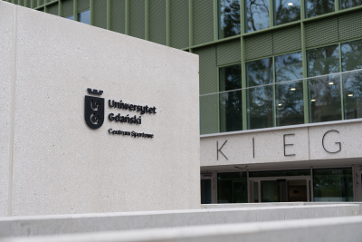 Tablica Uniwersytet Gdański Centrum Sportowe