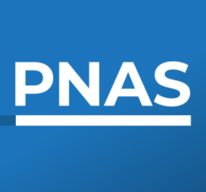 Logo PNAS - Proceedings of the National Academy of Sciences - białe na niebieskim tle