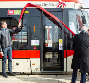 Nadanie tramwajowi imienia