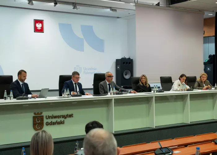 {{ value_6|escape }}