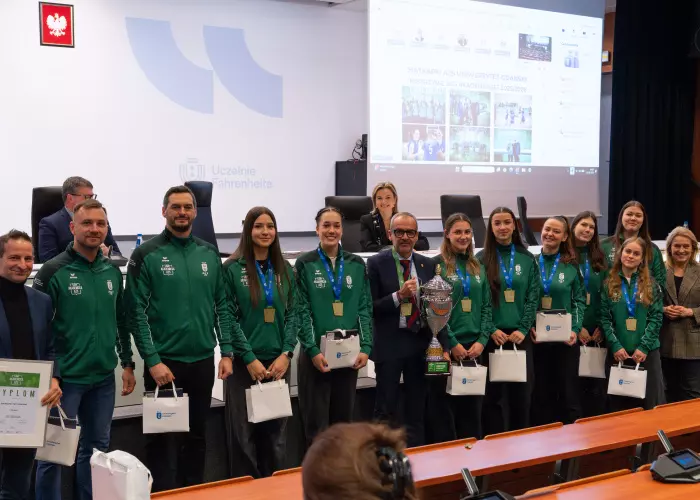 Relacja z posiedzenia Senatu UG