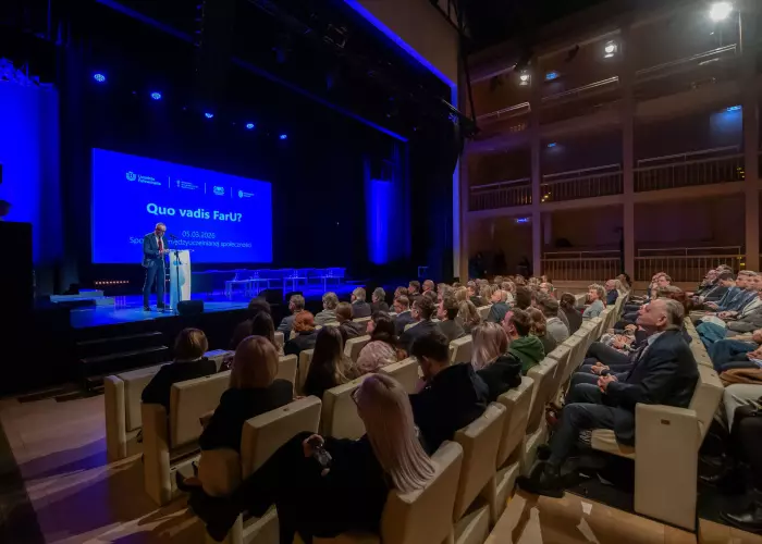 Quo vadis, FarU? Wystąpienie Rektora UG