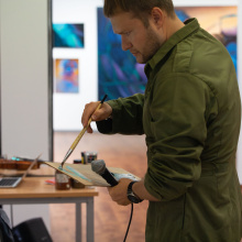 Wernisaż wystawy malarstwa Denisa Chyżawskiego "Echo absolutu"