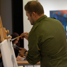 Wernisaż wystawy malarstwa Denisa Chyżawskiego "Echo absolutu"