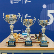 Turniej szachowy o puchar 55-lecia UG - Blitz i Rapid - puchary 1