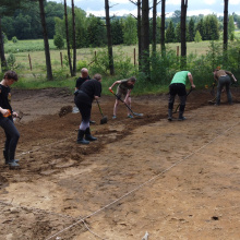 Fot. 15 - wykopaliska na osadzie kultury luzyckiej w Rekowie, gm. Polanow, 2025 rok