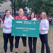 Studentki UG z trenerem podczas Akademickich Mistrzostw Europy w sportach walki - Warszawa, 21-25.08.2025