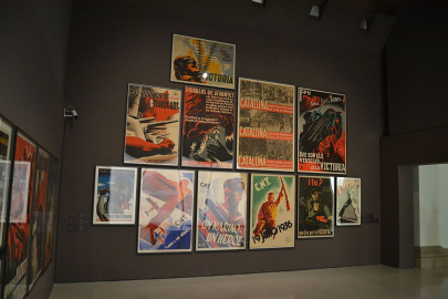 Ekspozycja plakatów z okresu wojny hiszpańskiej Museu Nacional d'Art de Catalunya