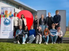 Naukowe Koło Chemików przed napisem I love UG; fot. CASiD