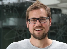 Dr Felix Huber 