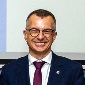 prof. dr hab. MArcin Gruchała