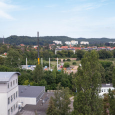 Plac budowy widziany z budynku rektoratu - 31 lipca 2025 r.