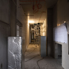 Zdjęcie przedstawia Centrum Sportowe UG w środku, korytarz.